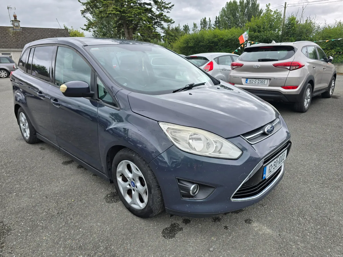 12 Ford Grand C-Max 7 Seater 1.6D Zetec - Image 1