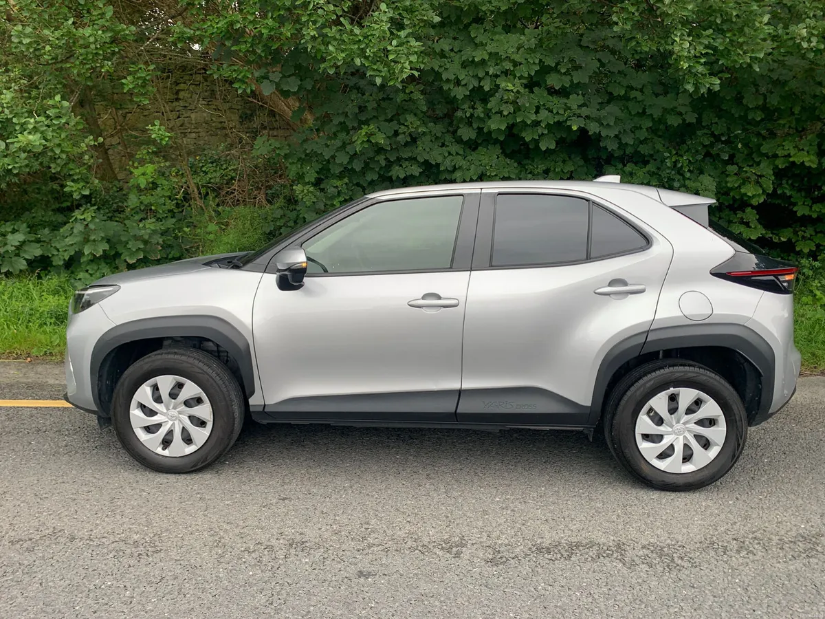 Toyota Yaris Cross Hybrid 2021 - Image 4