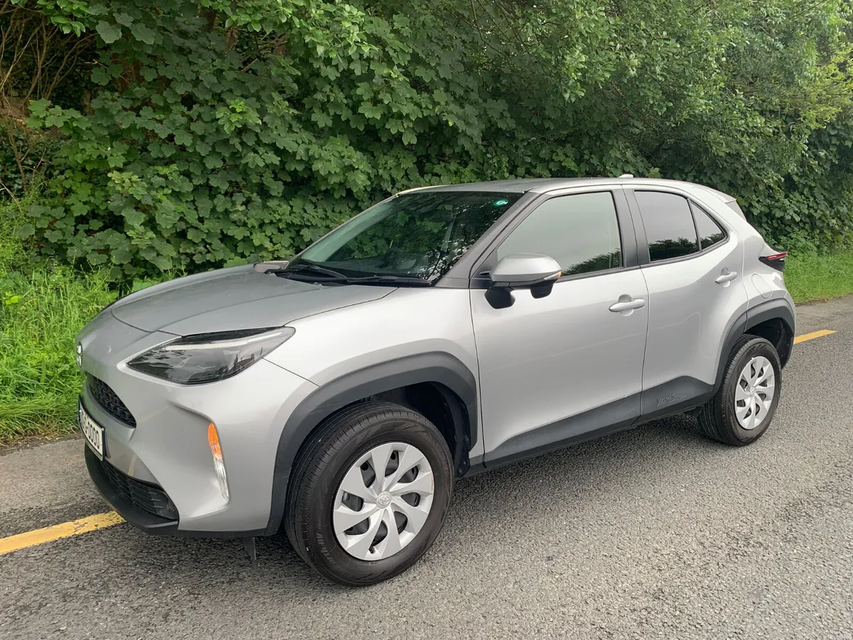 Toyota Yaris Cross Hybrid 2021 - Image 2