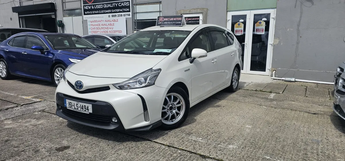 2015 Toyota Prius Alpha(TOP SPEC) 6 MONTH WARRANTY - Image 2