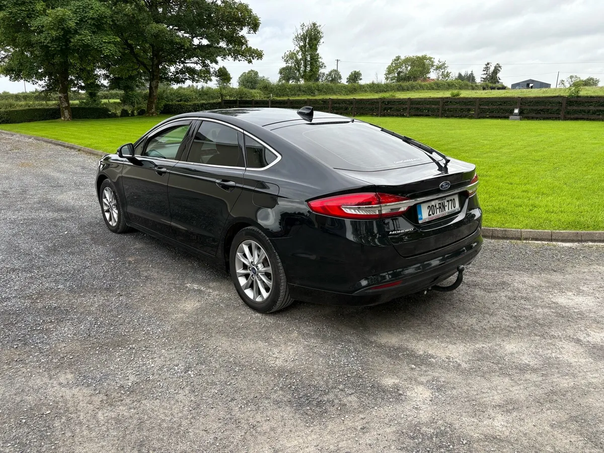 201 Ford Mondeo - Image 2