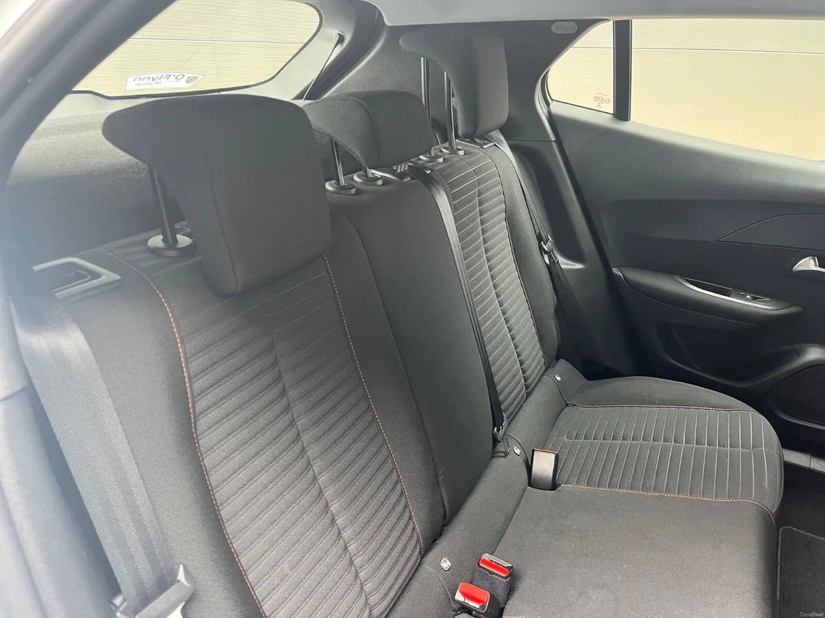 Peugeot 2008 2022 - Image 6