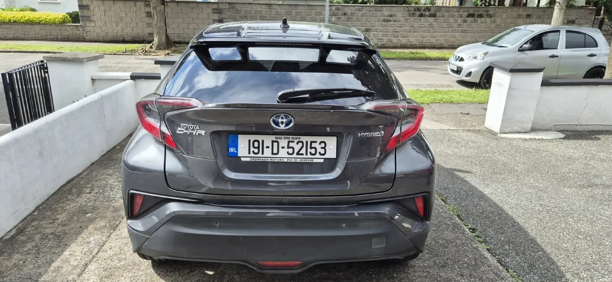 Toyota C-HR 2019 *High Spec* - Image 4