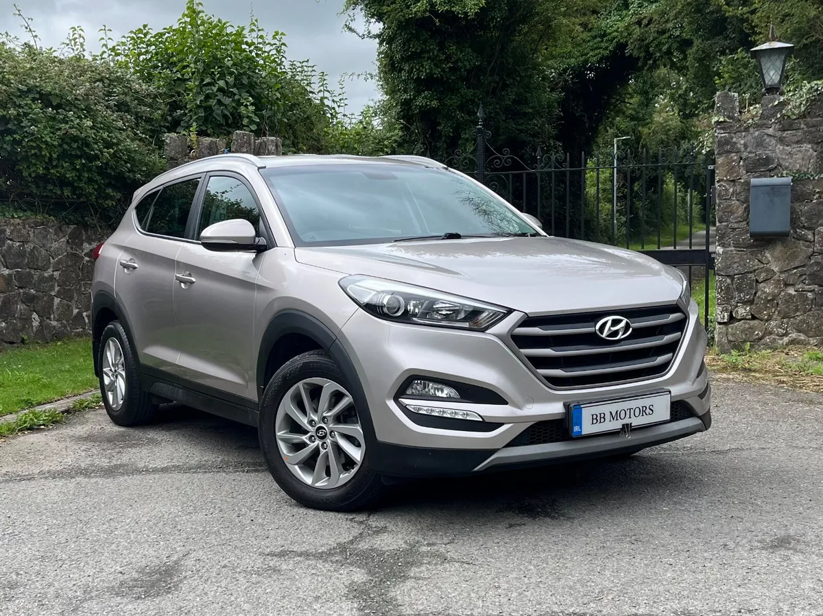 Hyundai Tucson 1.7 D Comfort Plus - Image 1