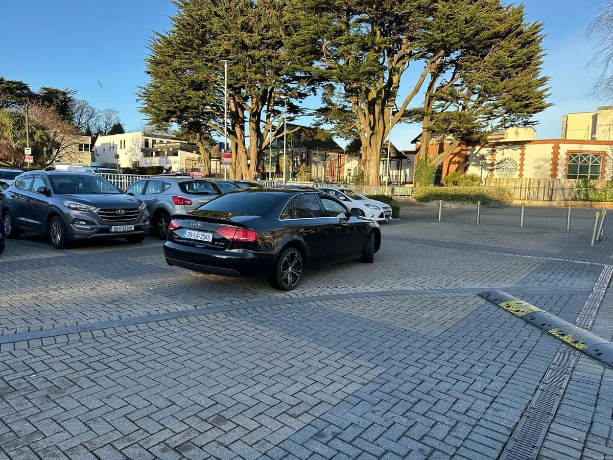 Audi A4 2009 - Image 4