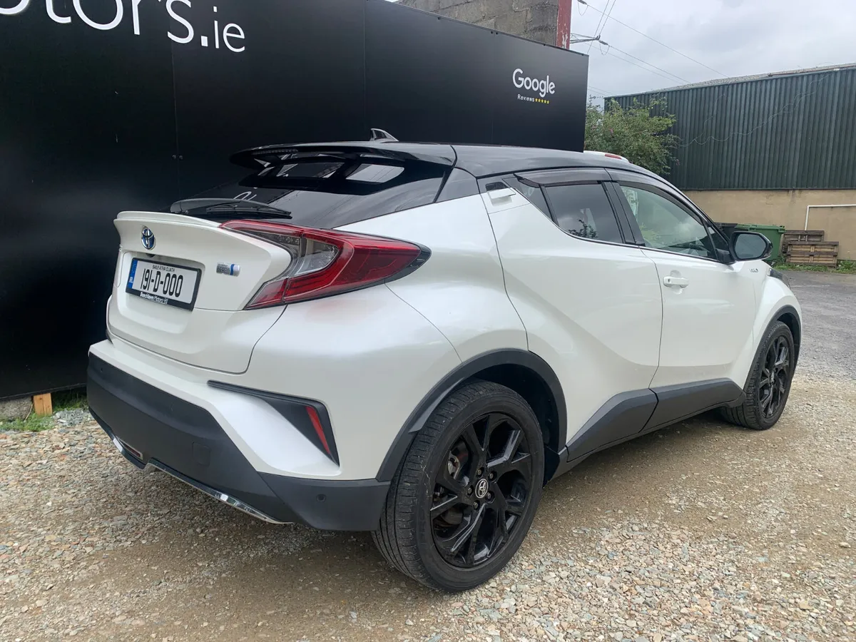 2019 TOYOTA C-HR 1.8 PETROL HYBRID AUTO SOL - Image 3