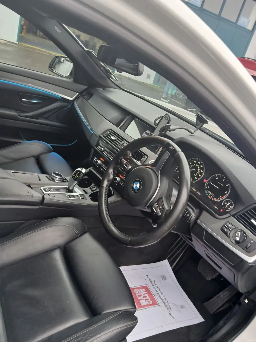 Bmw 520 M sport - Image 2