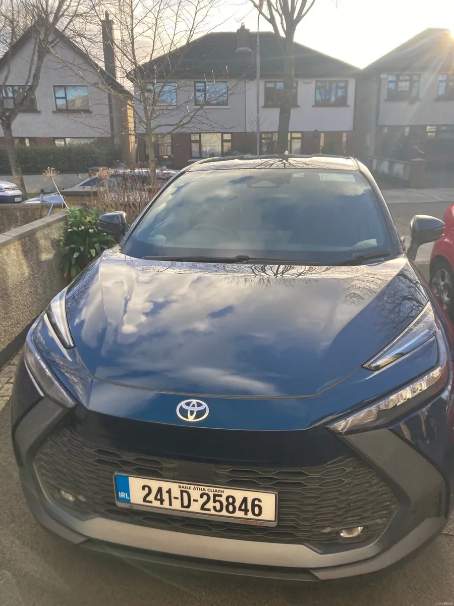 Toyota C-HR 2024 - Image 1