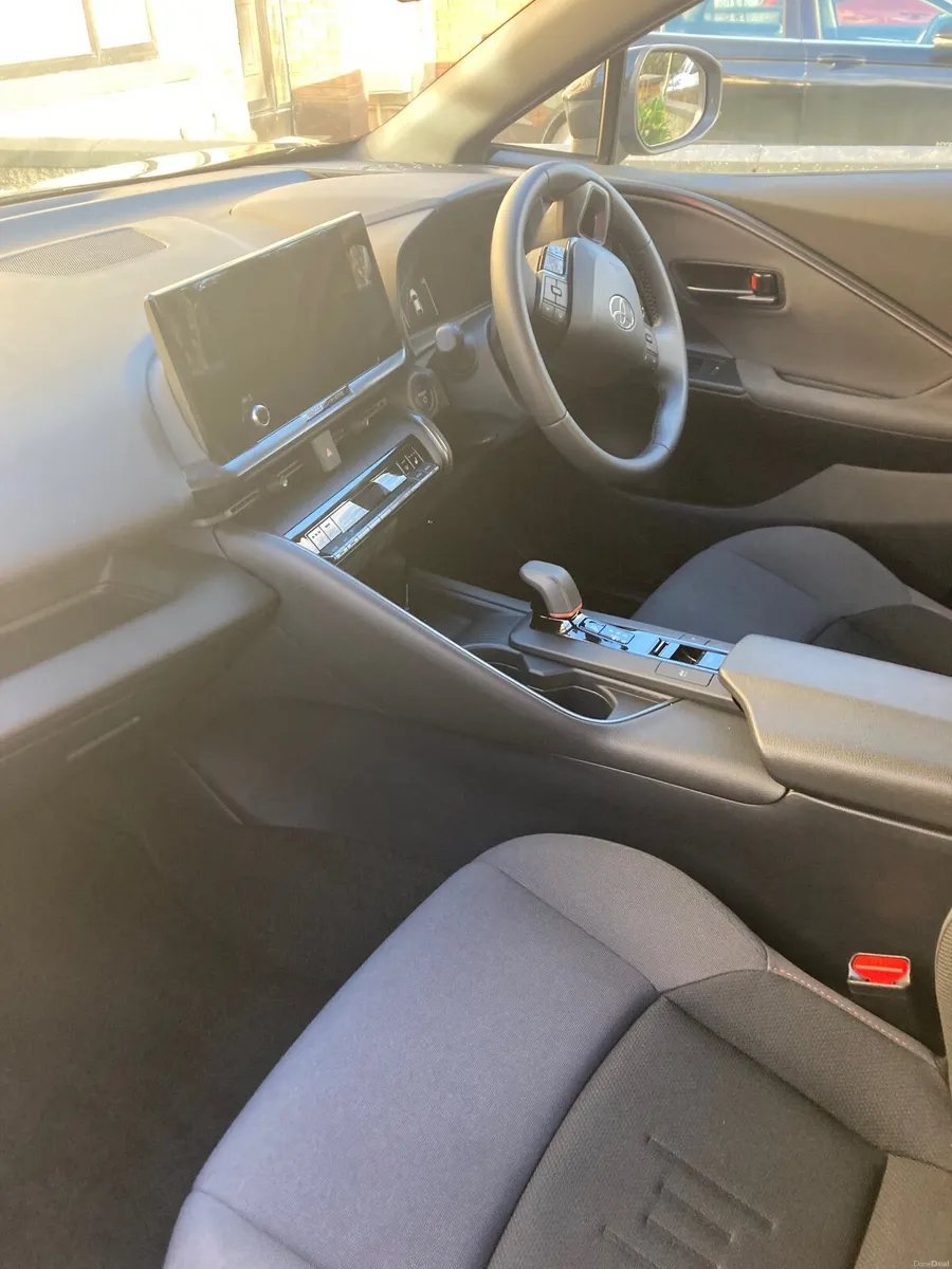 Toyota C-HR 2024 - Image 4