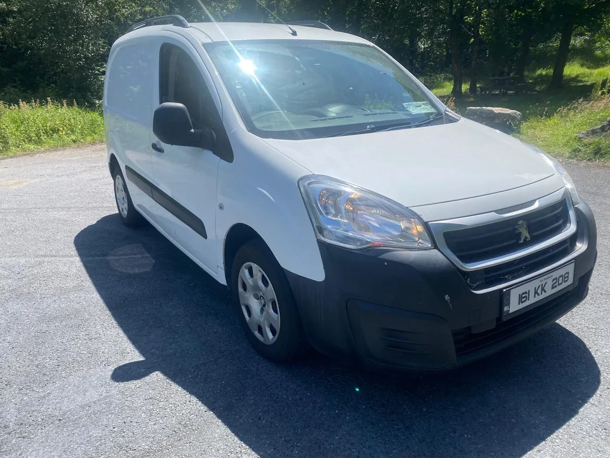 2016 Peugeot Partner Tested - Image 1