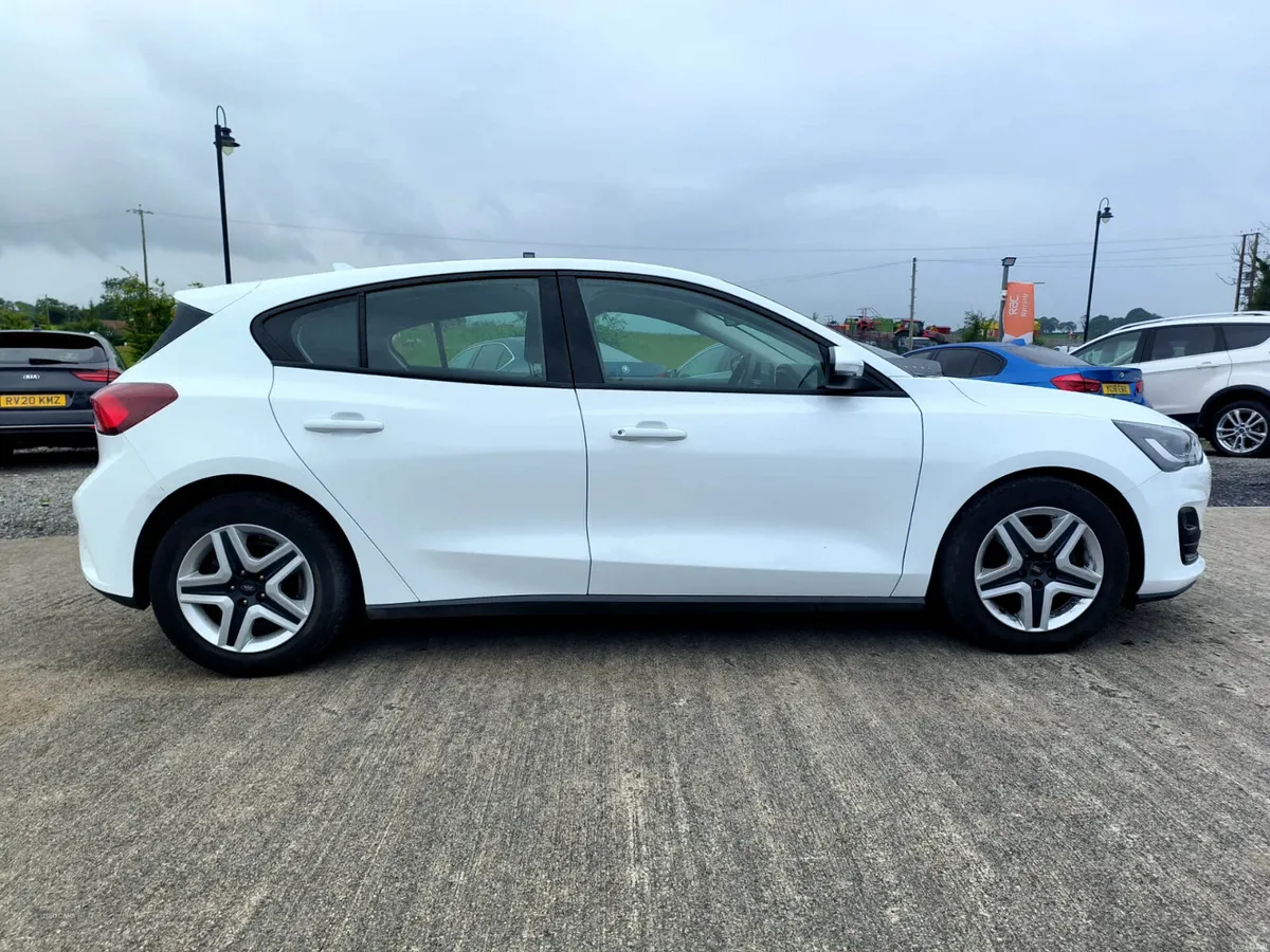 2022 Ford Focus 1.5d EcoBlue Trend Automatic - Image 4