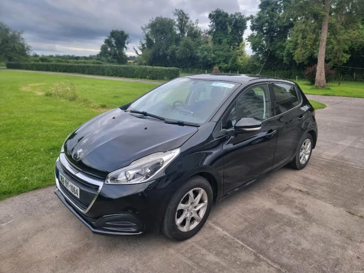 NEW NCT!!! Peugeot 208 low mileage - Image 2