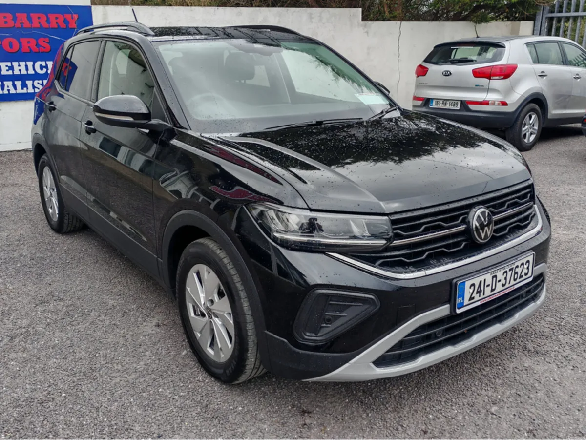 Volkswagen T-Cross LIFE 1.0 TSI MANUAL 5SPEED 95BH - Image 1