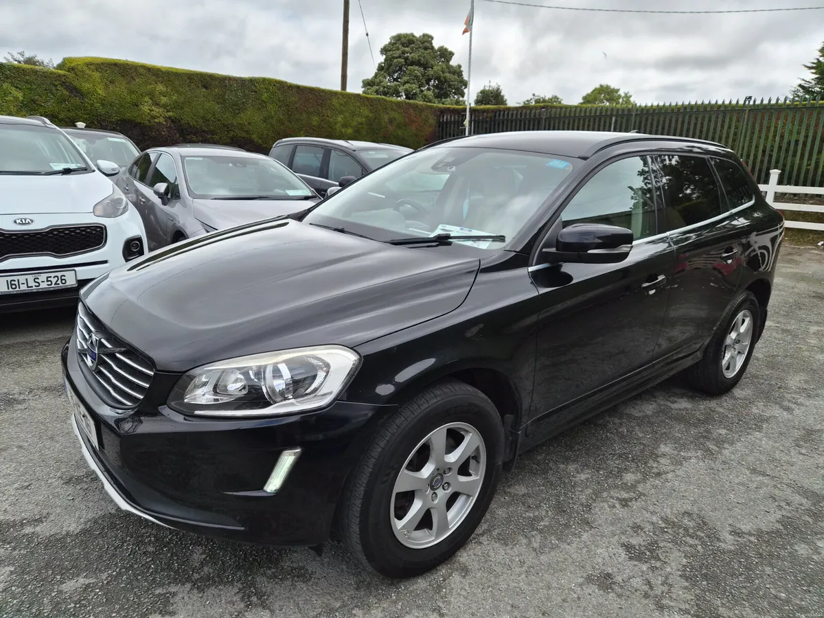 Volvo XC60 2015 SE Leather heated seats - Image 3