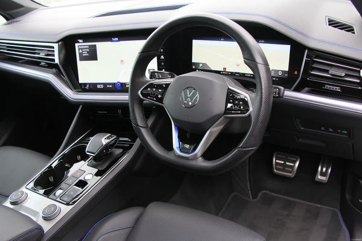 Touareg R 462 Bhp * Huge spec - Image 3