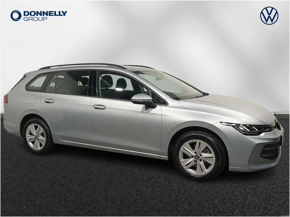 Volkswagen Golf Estate Life - Image 1