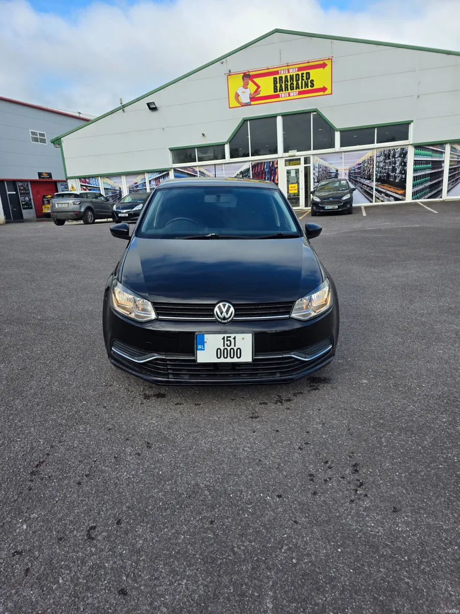 2015 Volkswagen Polo - Image 3