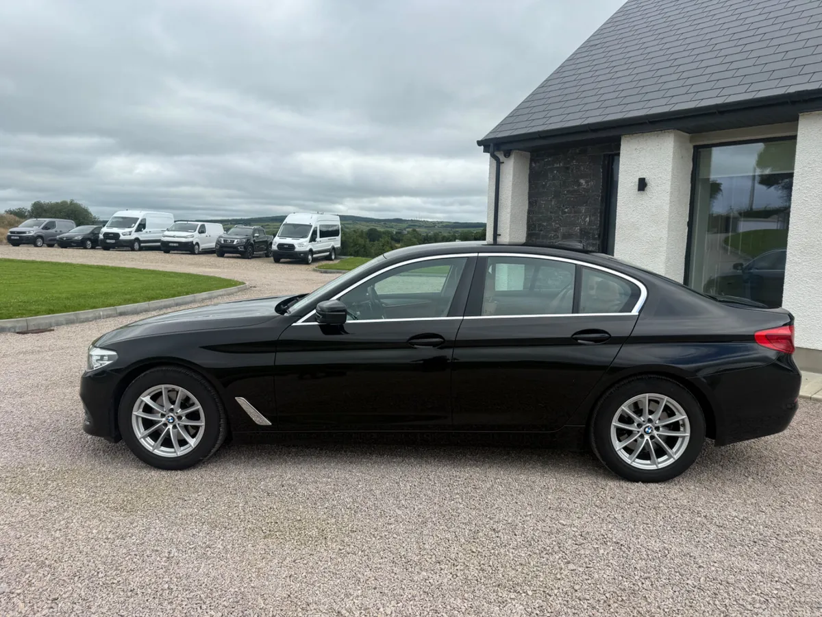 191 BMW 520D SE - Image 4