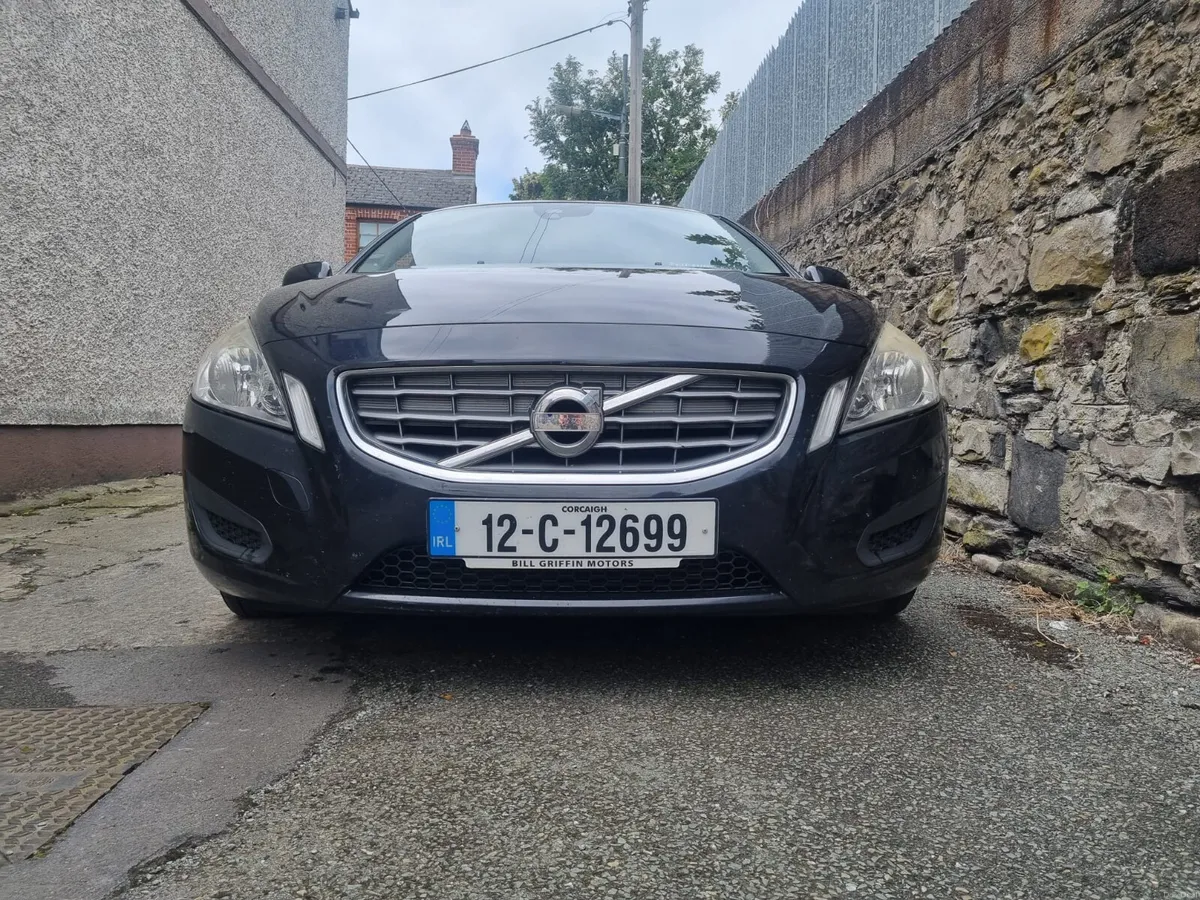 Volvo S60 2012 - Image 4