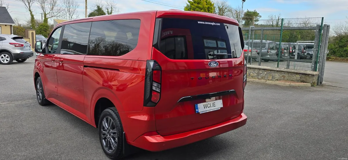 Wheelchair Accessible Ford Tourneo Custom - Image 6