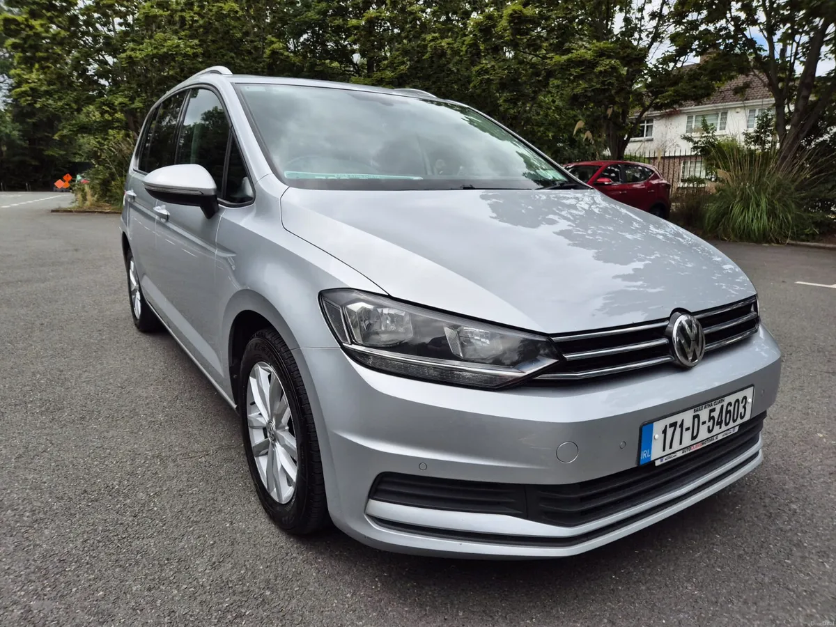 Stunning Volkswagen Touran 2017 TWIN SUNROOF - Image 1
