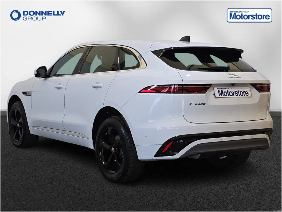 Jaguar F-pace F-Pace Diesel Estate R-Dynamic S - Image 2