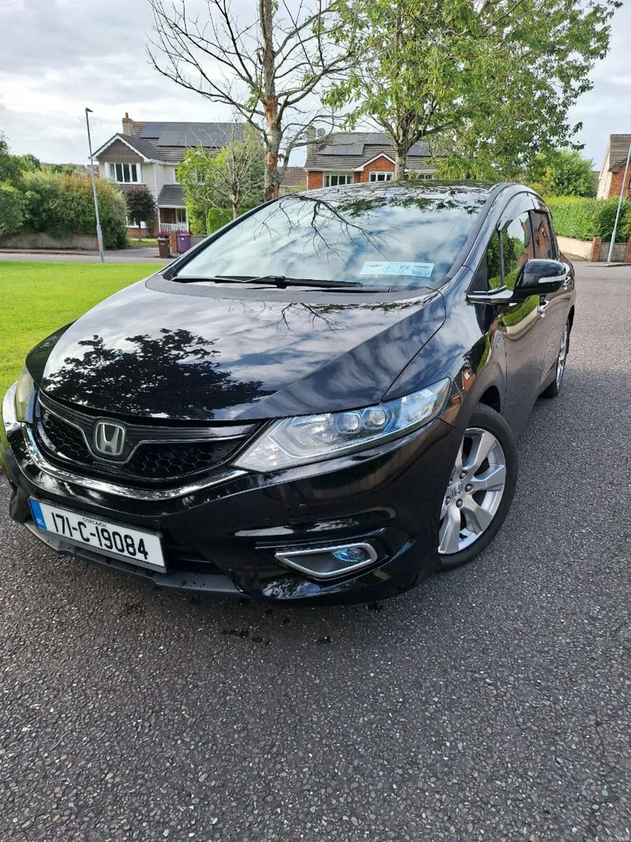 2017 HONDA JADE  1.5 HYBRIDS/PETROL - Image 1