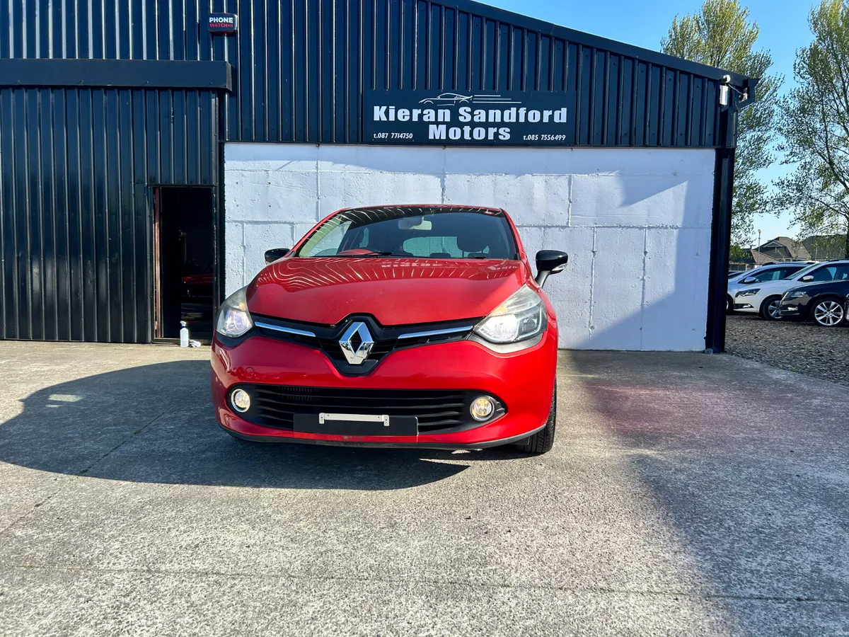 2016 Renault Clio - AUTOMATIC - Only 50k km - Image 4