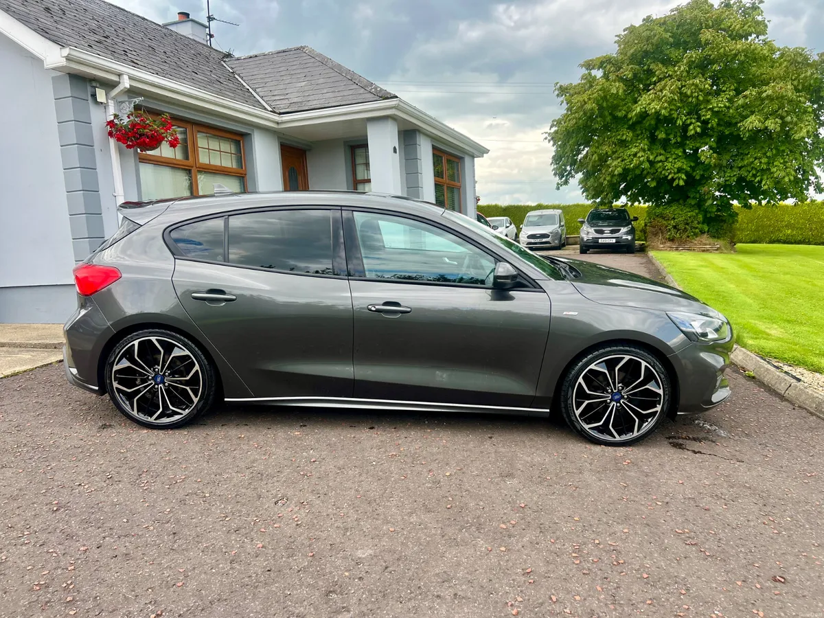 Ford Focus 2020 - Image 4