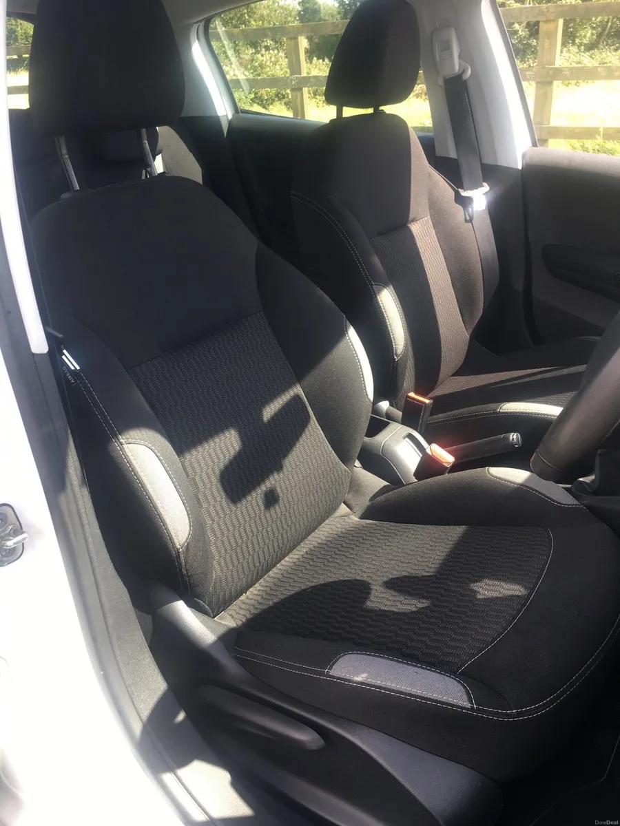 Peugeot 208 1.0 2016 low mileage New 2 Years NCT - Image 4