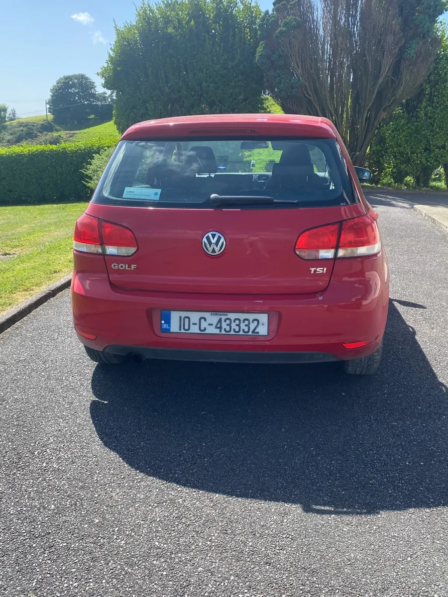 Volkswagen Golf 2010, 1.2L Automatic - Image 3