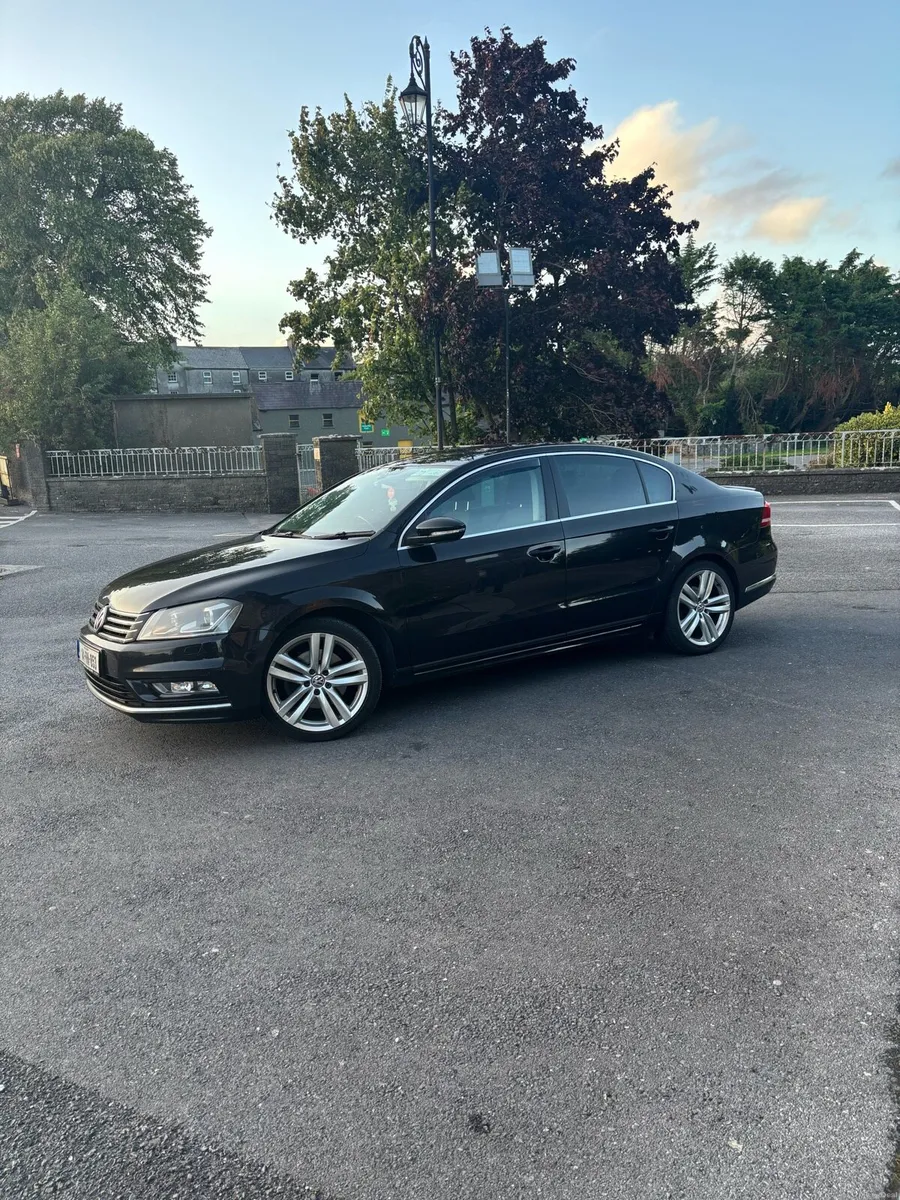 Volkswagen Passat 2.0 TDI R Line 140PS 4DR, 2014 - Image 3