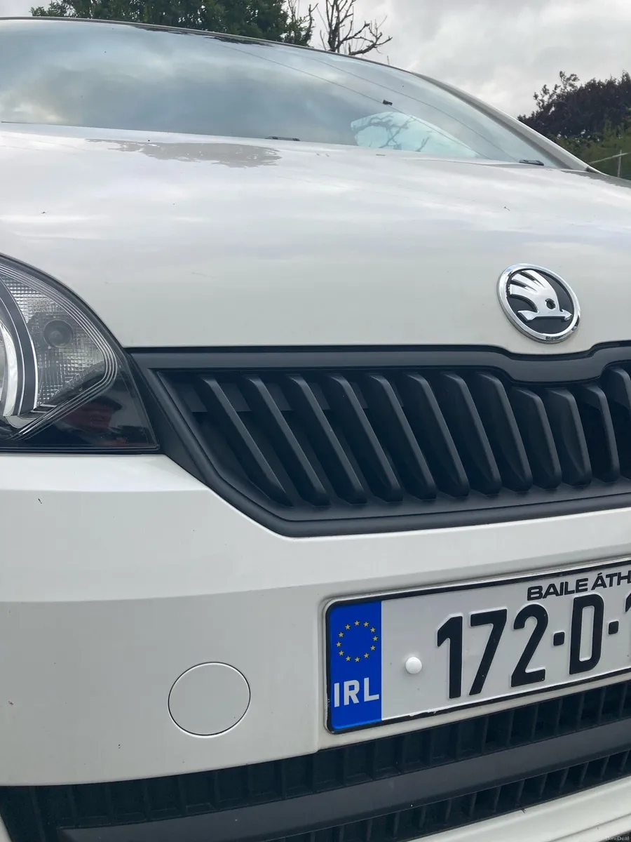 Car SKODA CITIGO    NCT to Aug 2027 - Image 5