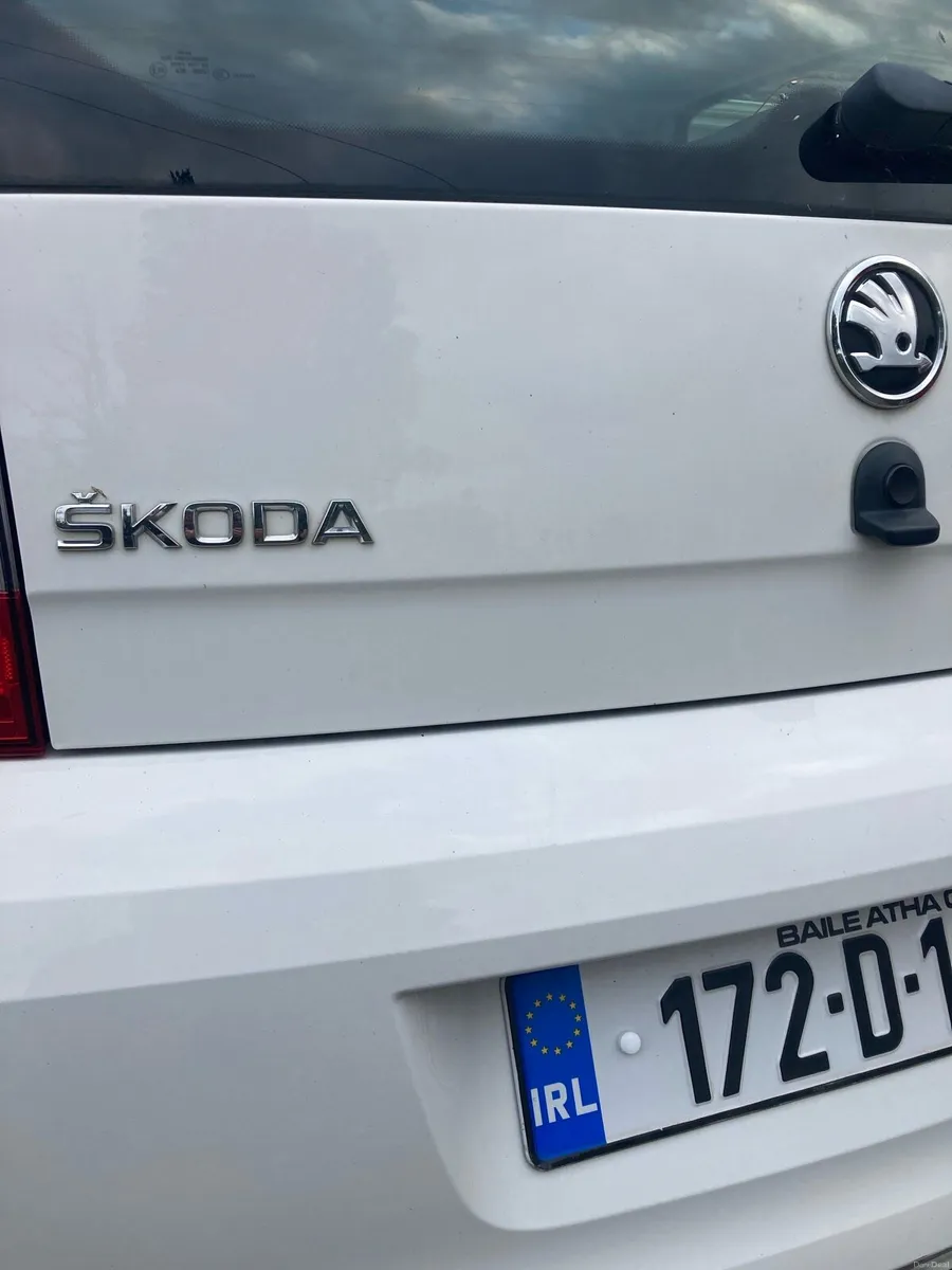 Car SKODA CITIGO    NCT to Aug 2027 - Image 6