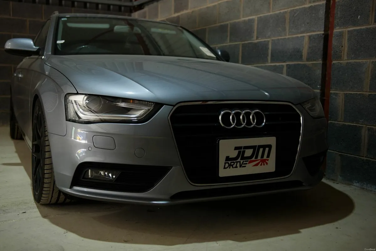 Audi A4 Avant TFSI Low Klms - Image 1