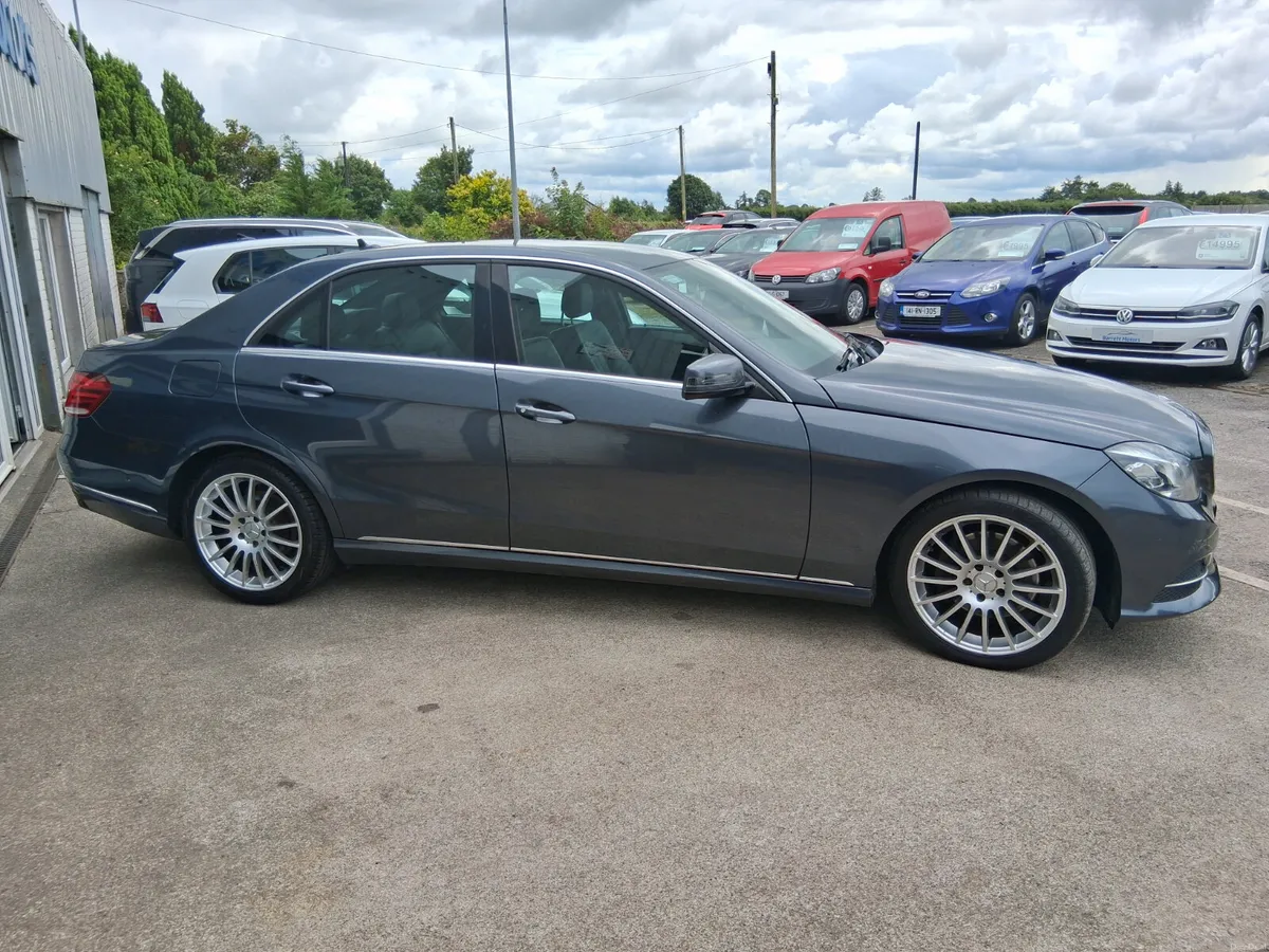 Mercedes-Benz E-Class 2014 - Image 5
