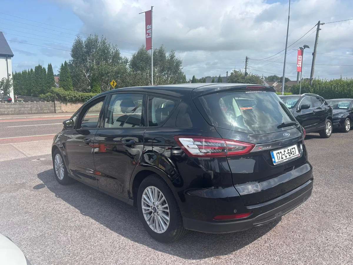 Ford S-Max 2017   7  SEATER   JUST  SERVICED - Image 4
