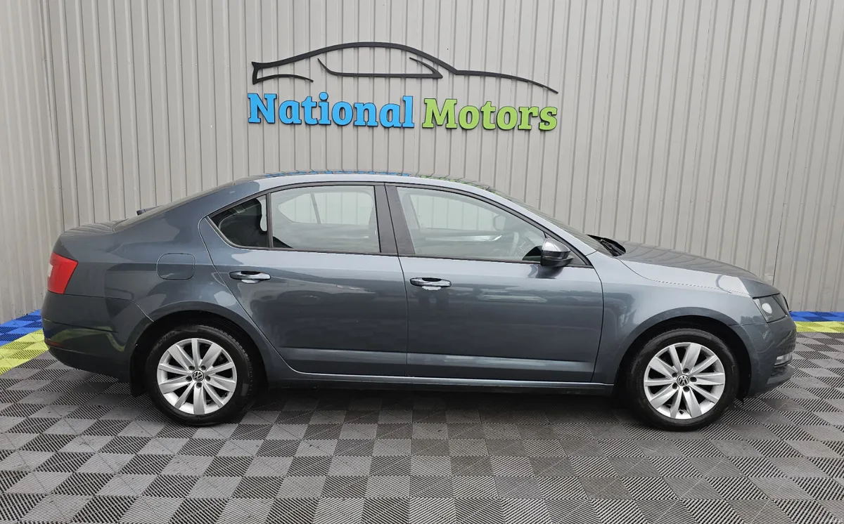 2018 Skoda Octavia 1.6TDI ACTIVE - Image 2