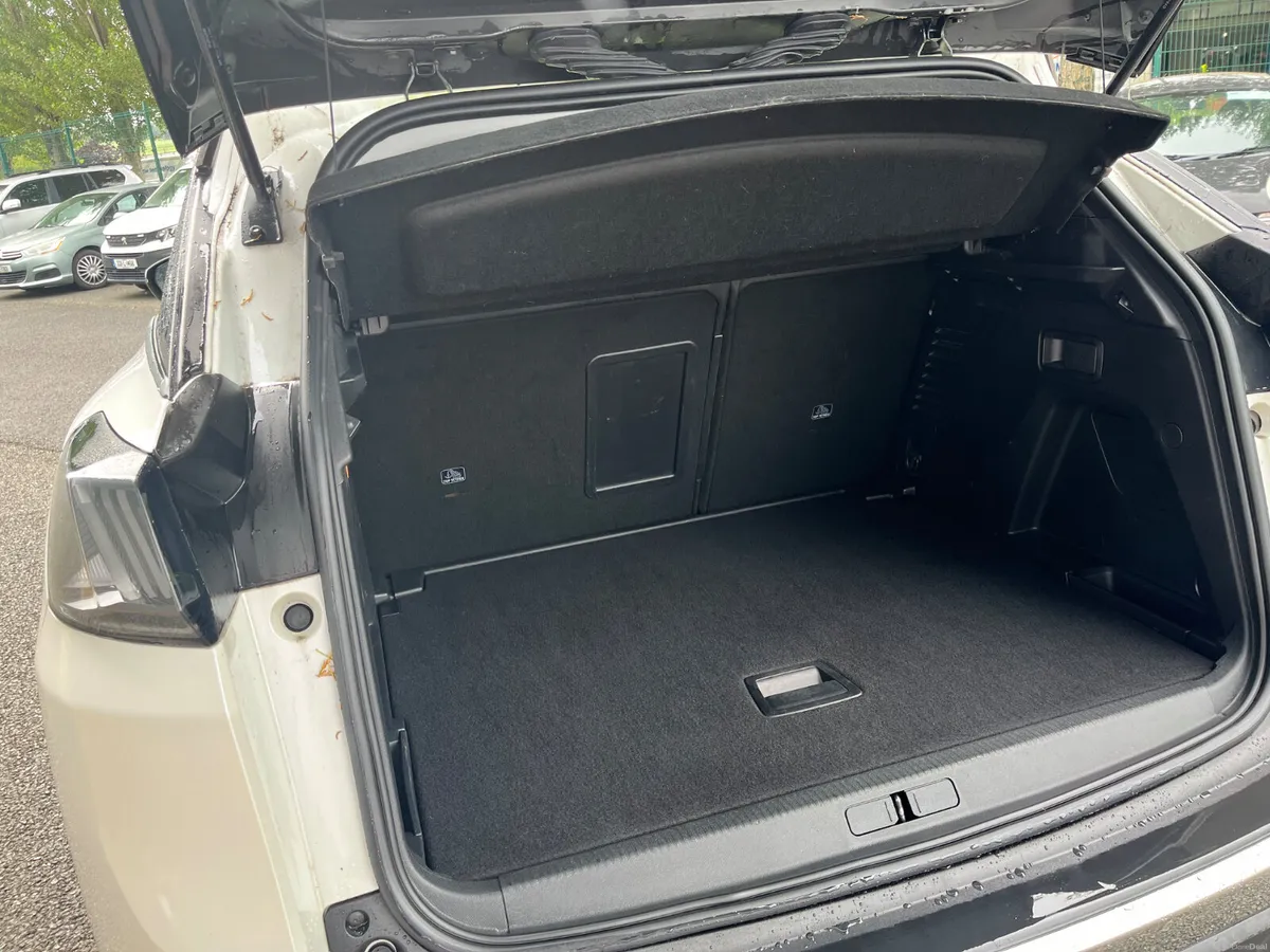 Peugeot 3008 2022 - Image 6