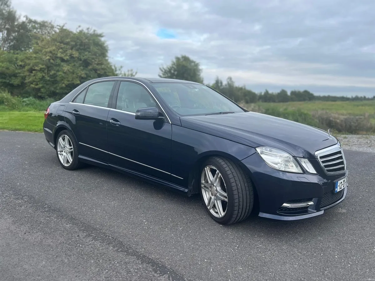 Mercedes Benz E350 - Image 4