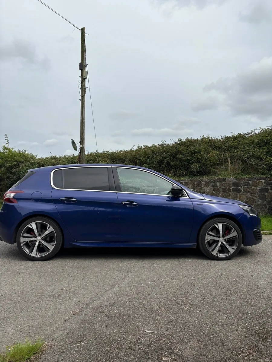 308 GT 180bhp magnetic blue - Image 3