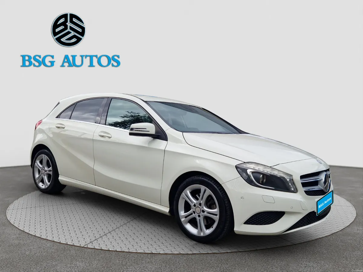 2014 MERCEDES BENZ A-CLASS  AUTO * LOW MILES 41K* - Image 1