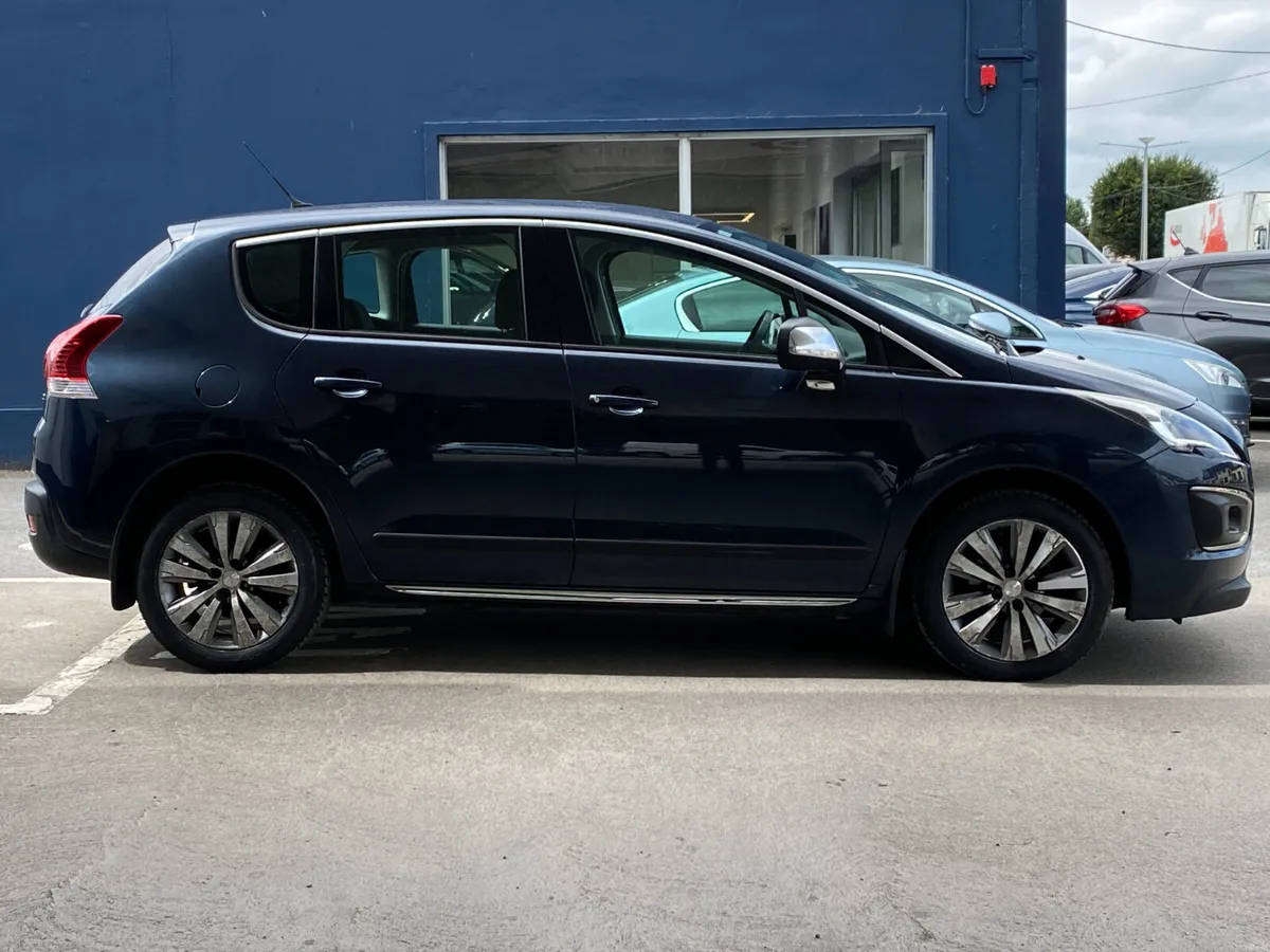 Peugeot 3008 1.6 Hdi 115 bhp Active - Image 2