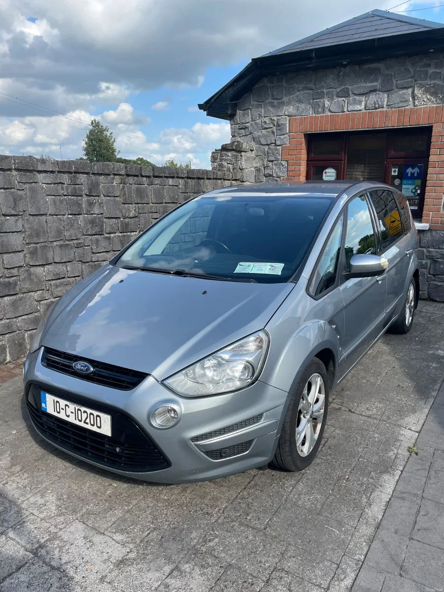 Ford S-Max 2010 - Image 1
