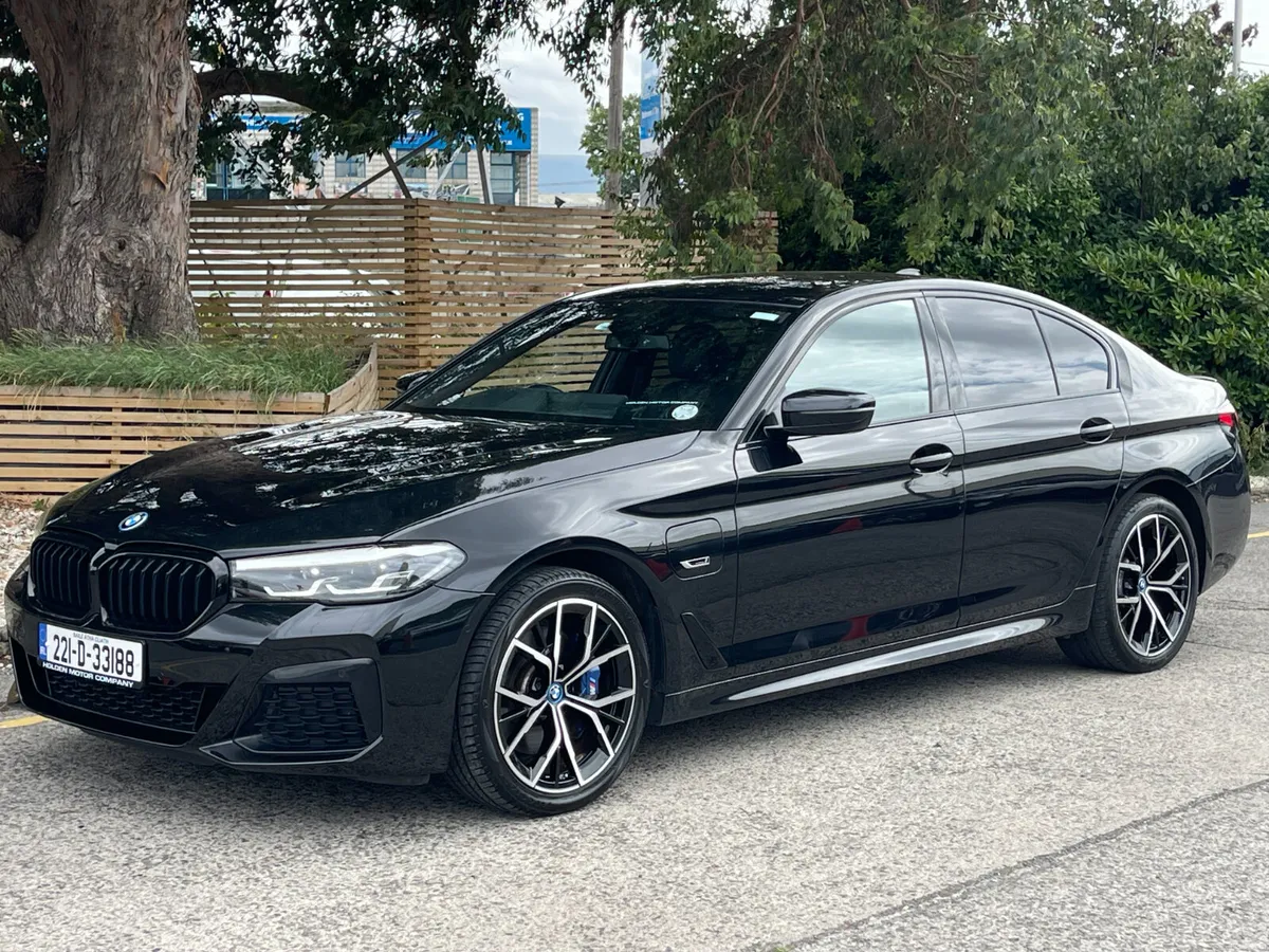 2022 BMW 5-Series...M PERFORMANCE..HEATED SEATS - Image 3