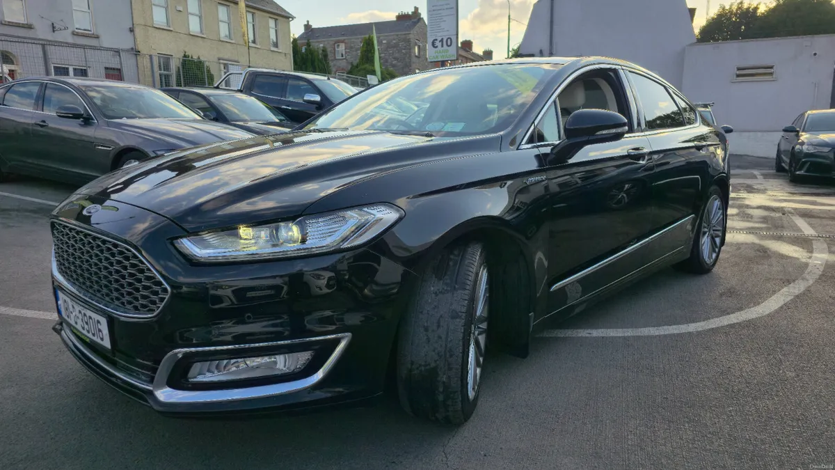 2018 Ford Mondeo VIGNALE HYBRID Warranty Titanium - Image 4