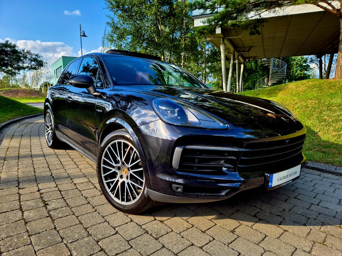 Porsche Cayenne 3.0 V6 **SALE AGREED** - Image 1