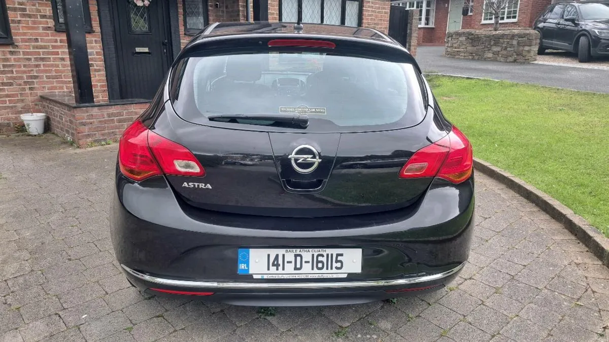 OPEL ASTRA 1.4 PETROL 5DR 2014 VERY CLEAN CAR - Image 3
