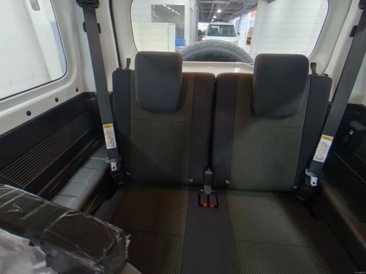 BRAND NEW 252 Suzuki Jimny 1.5 4 seater passenger - Image 4