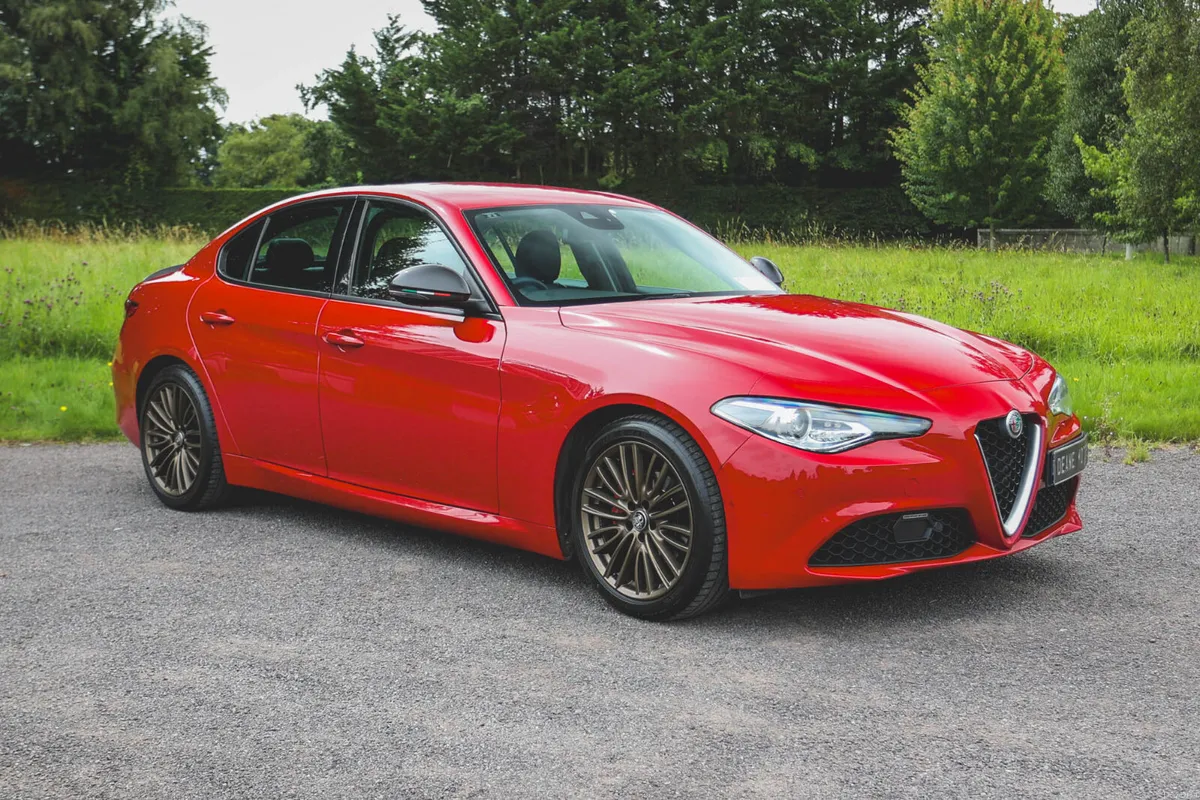 2018 Alfa Romeo Giulia - Image 1